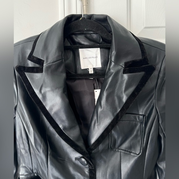 Avec Les Filles Faux Leather Velvet Trim Blazer, Size S - Picture 7 of 10